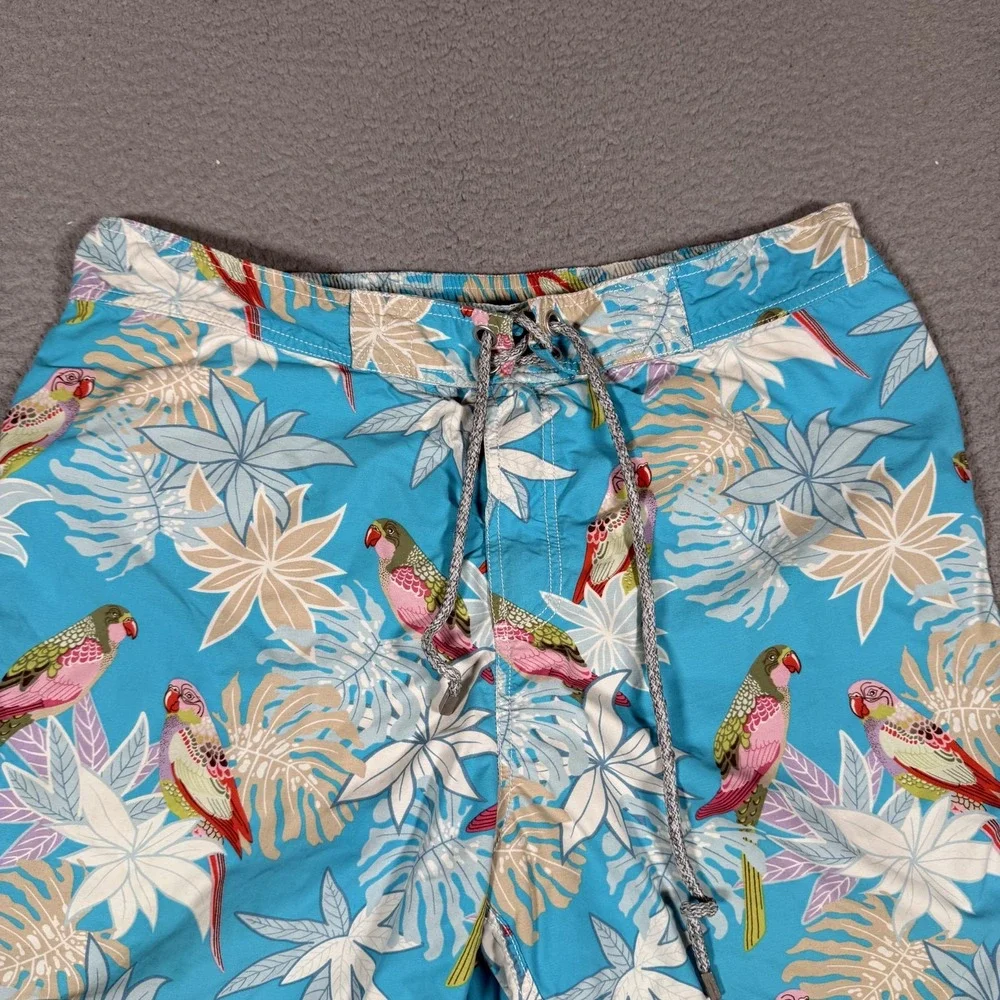 Villebrequin Shorts Mens XXL Blue Floral Parrot All Over Swim Board Pockets Logo